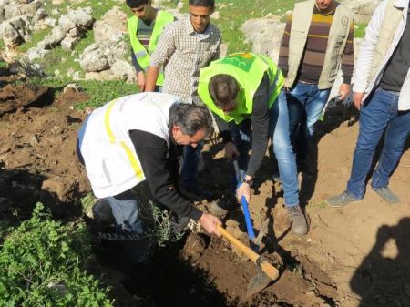 الاغاثة الزراعية الفلسطينية تنظم يوم عمل تطوعي في يعبد